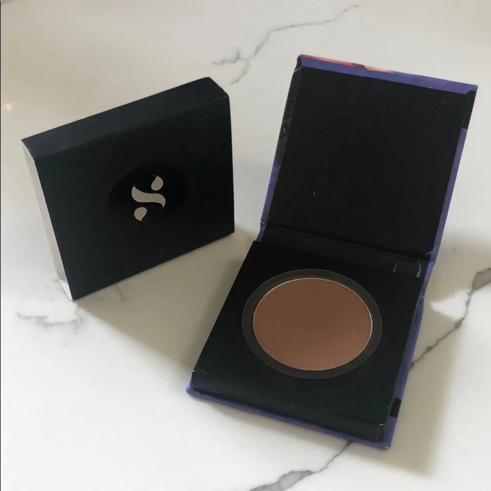 🌸5/$25🌸 Sugar contour de force bronzer in woody wonder